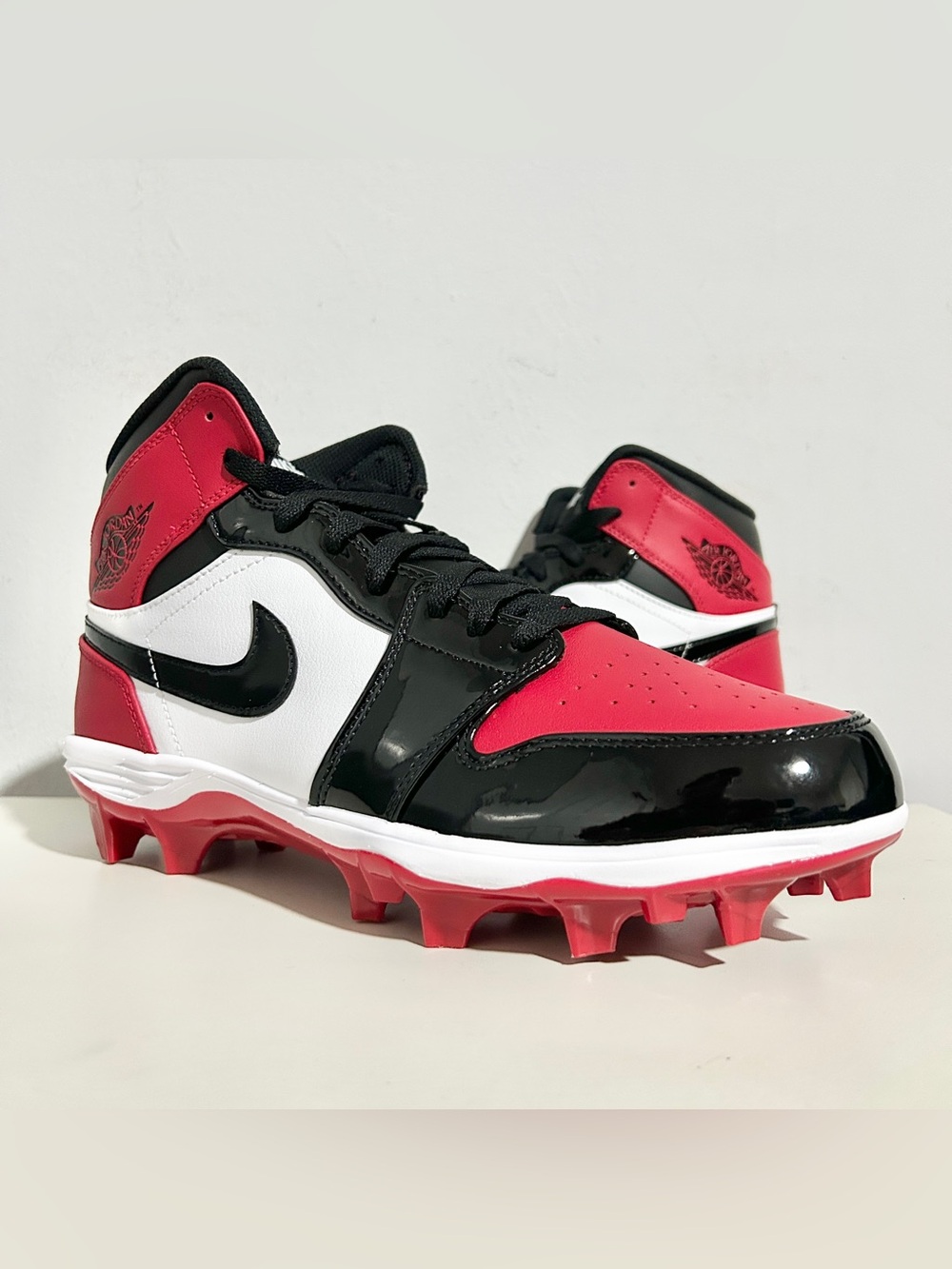 Air Jordan 1 Mid TD “Bred Toe” Men’s Size 9.5-10 Red Black White Football Cleats
